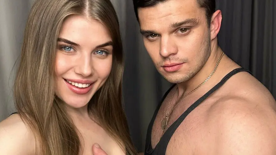  Live sex with AliceAndDaniel - Free Porn Live