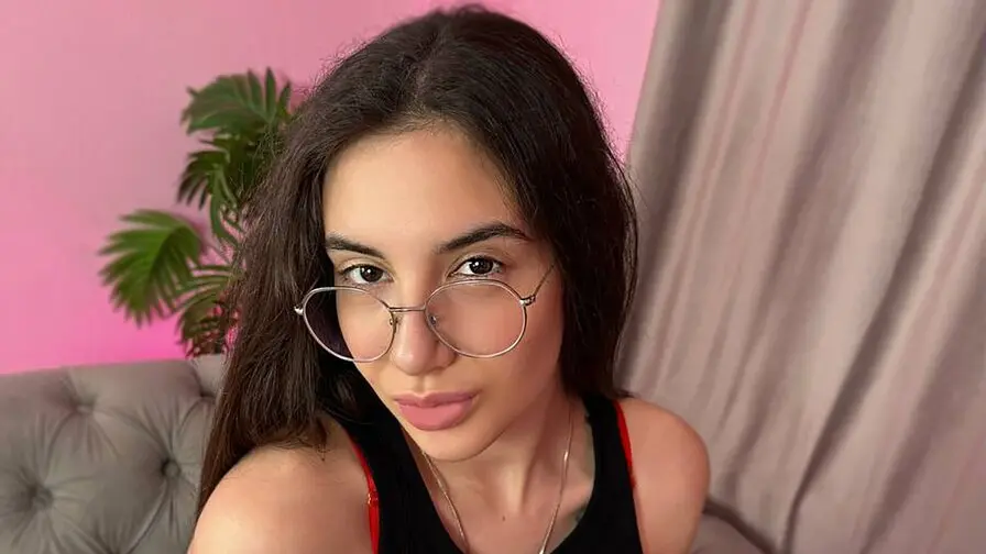  Live sex with IsabellaShiny - Free Porn Live